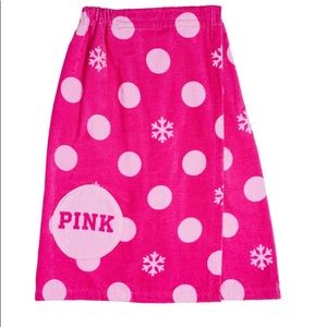 Victoria’s Secret PINK wearable towel nwt